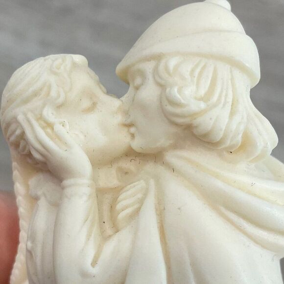 Romeo & Juliet Giulietta E Romeo Signed Lucchesi Faro Alabaster Sculpture Italy - Picture 8 of 10
